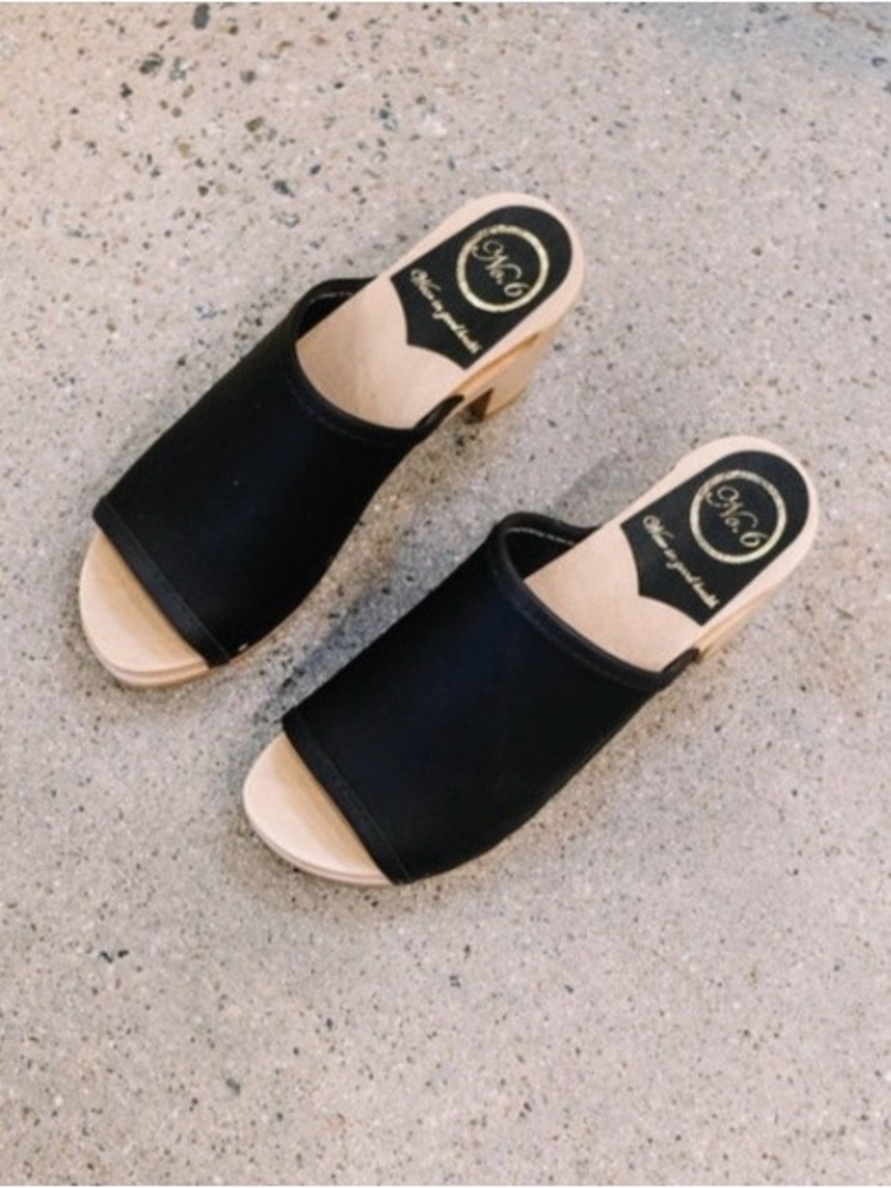 NO.6
DARIA CLOG-Black
